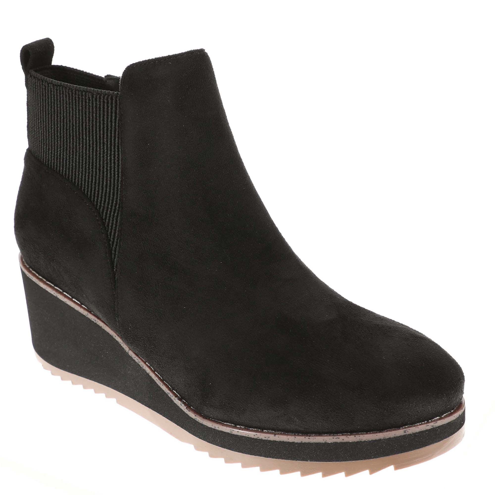 Comfortiva Brandy (Women's) | Free shipping available at ShoeMall.com